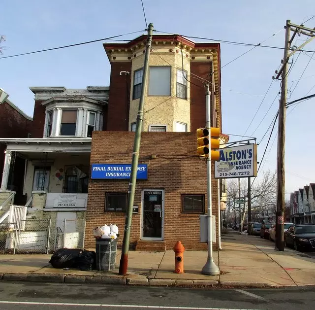 Alston’s Insurance & Auto Tags