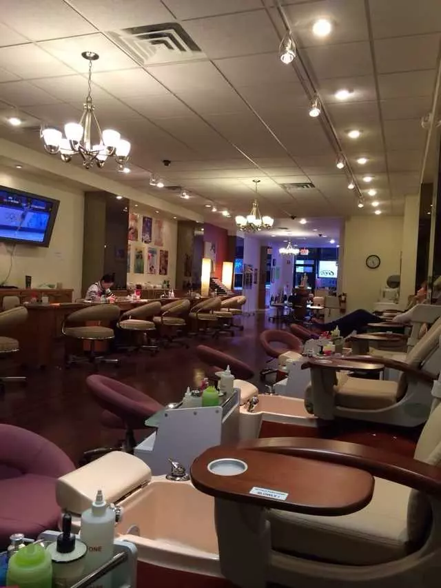 Allure Nails & Spa