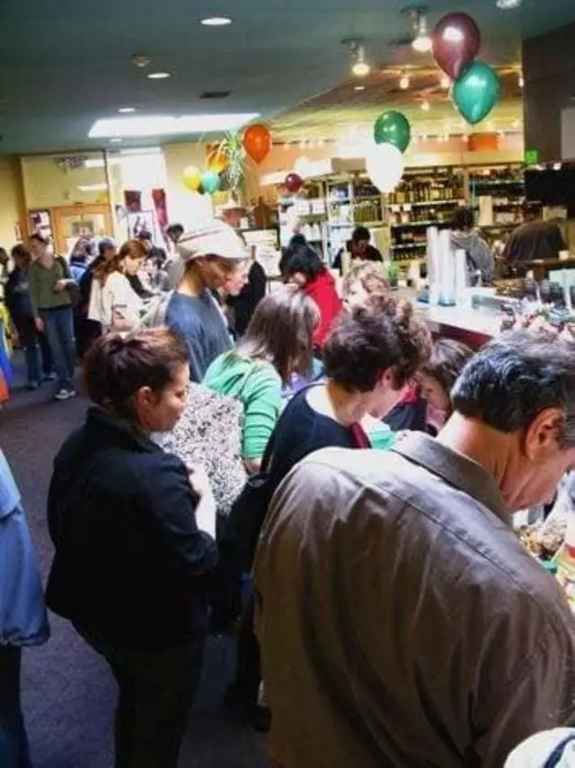 Essene Market & Café
