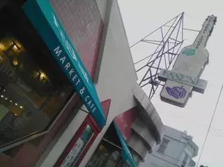Essene Market & Café