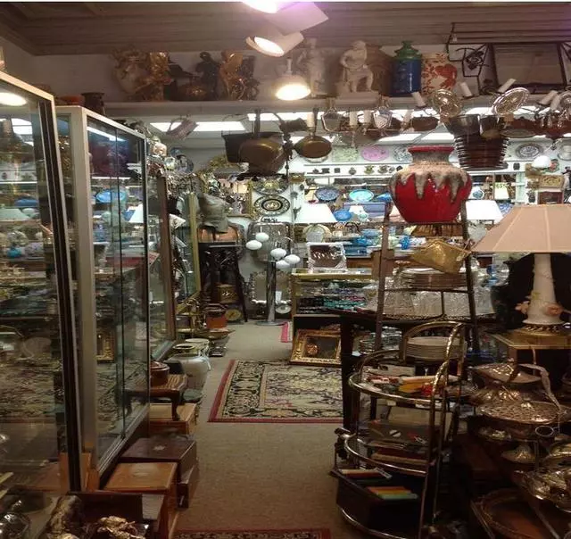 Antique Gallery