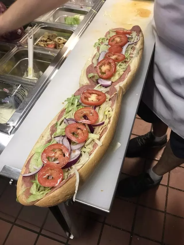 Aya’s Pizza