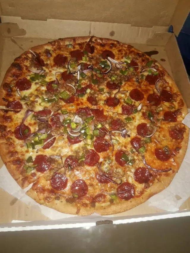 Aya’s Pizza