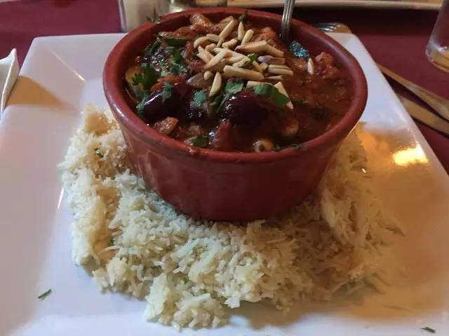 Aya’s Cafe