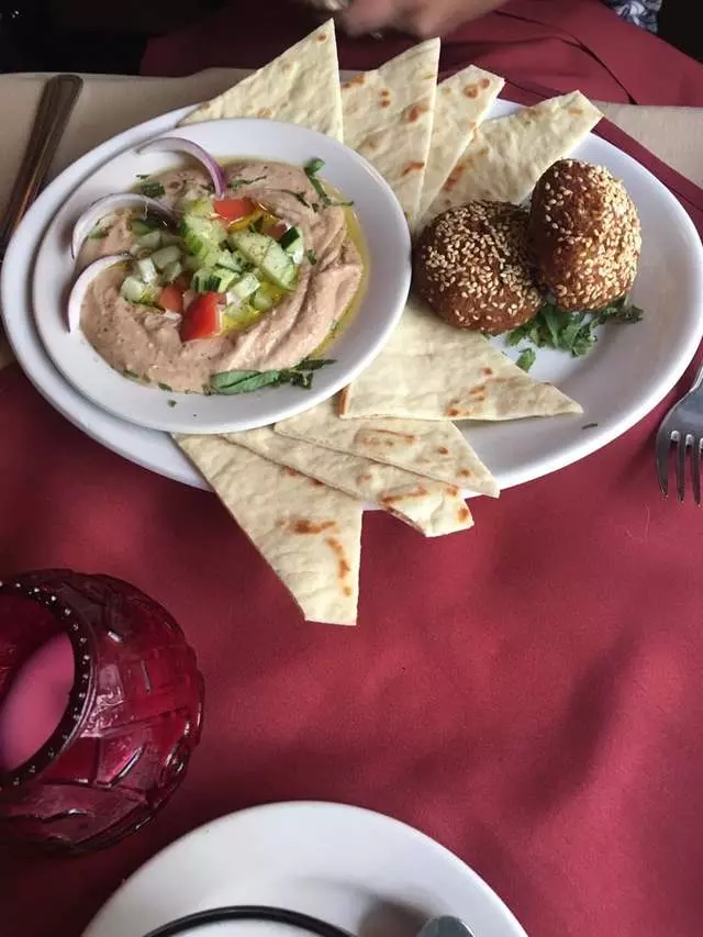 Aya’s Cafe