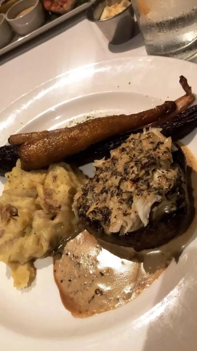 Devon Seafood Grill