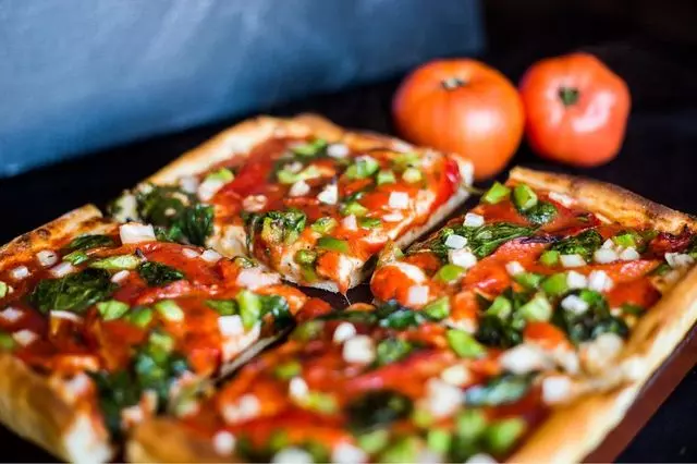 Santucci&apos;s Original Square Pizza
