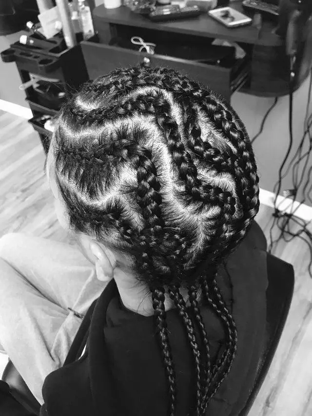 Awa’s Beautiful Hair Bar