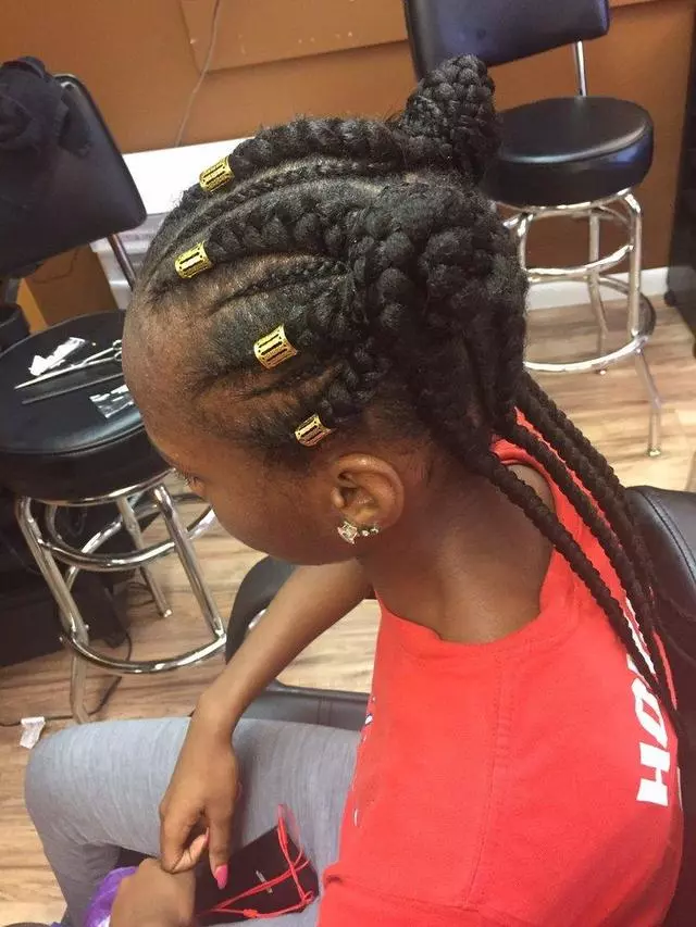 Awa’s Beautiful Hair Bar