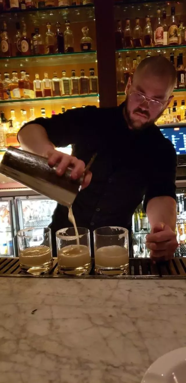 Ashton Cigar Bar