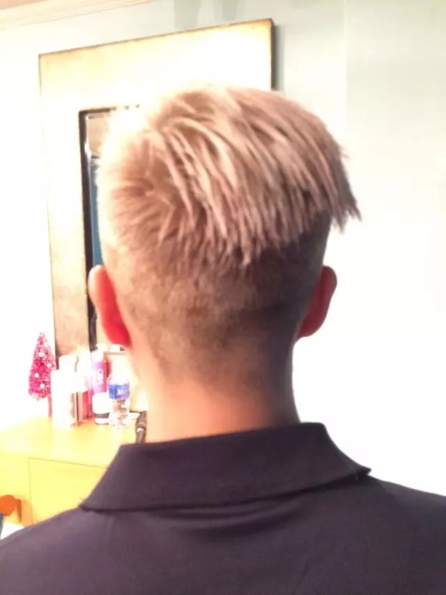 Aqua Salon