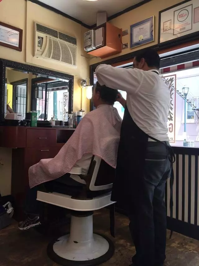 2 B Groomed Barbering Studio