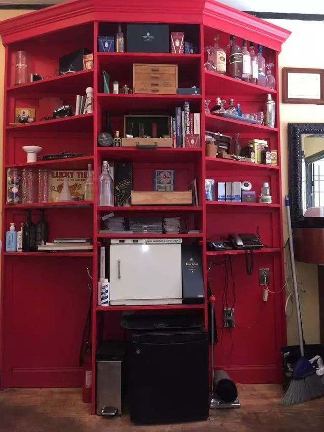 2 B Groomed Barbering Studio