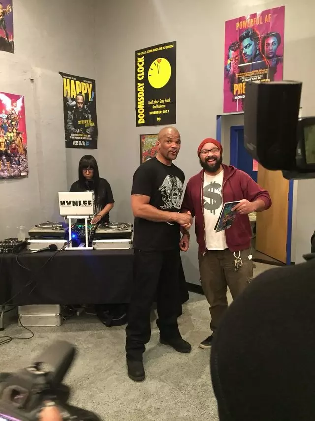 Amalgam Comics & Coffeehouse