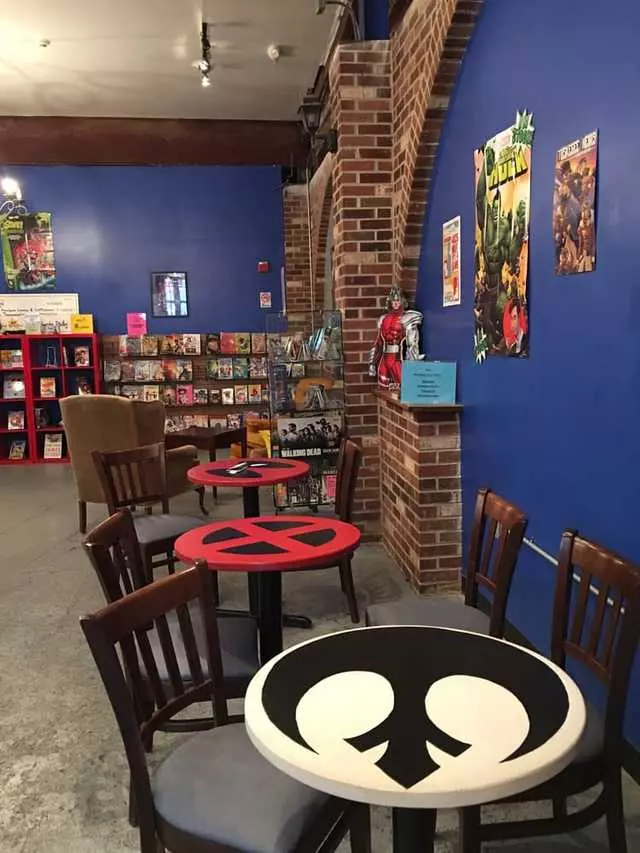 Amalgam Comics & Coffeehouse