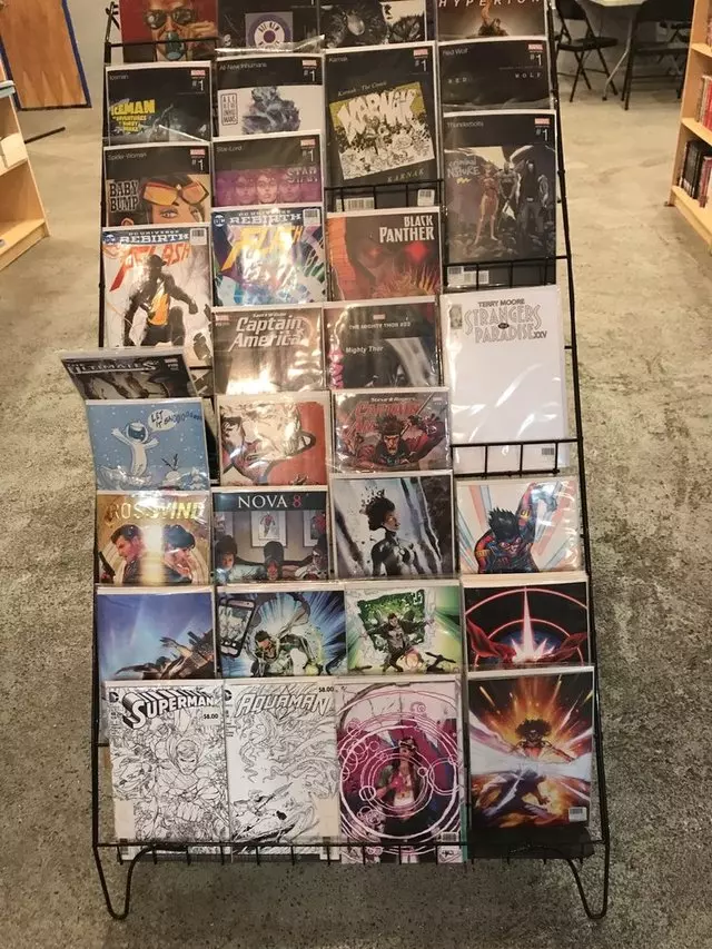 Amalgam Comics & Coffeehouse