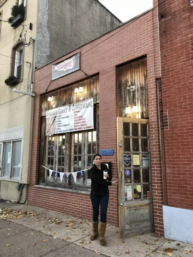 Amalgam Comics & Coffeehouse