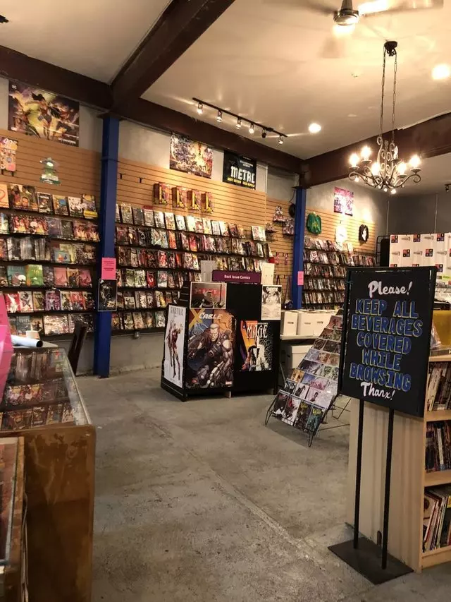 Amalgam Comics & Coffeehouse