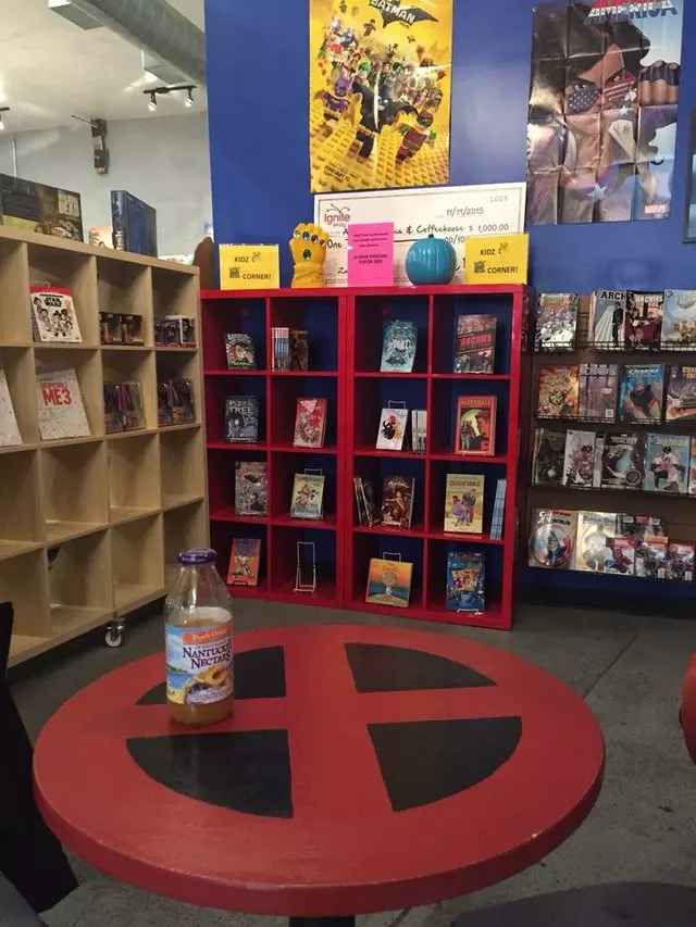 Amalgam Comics & Coffeehouse