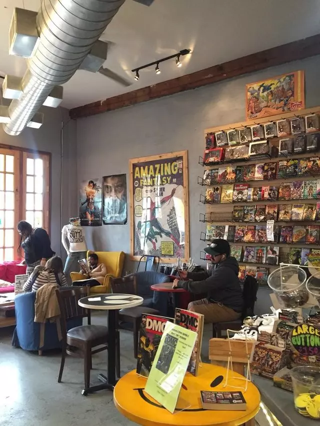 Amalgam Comics & Coffeehouse