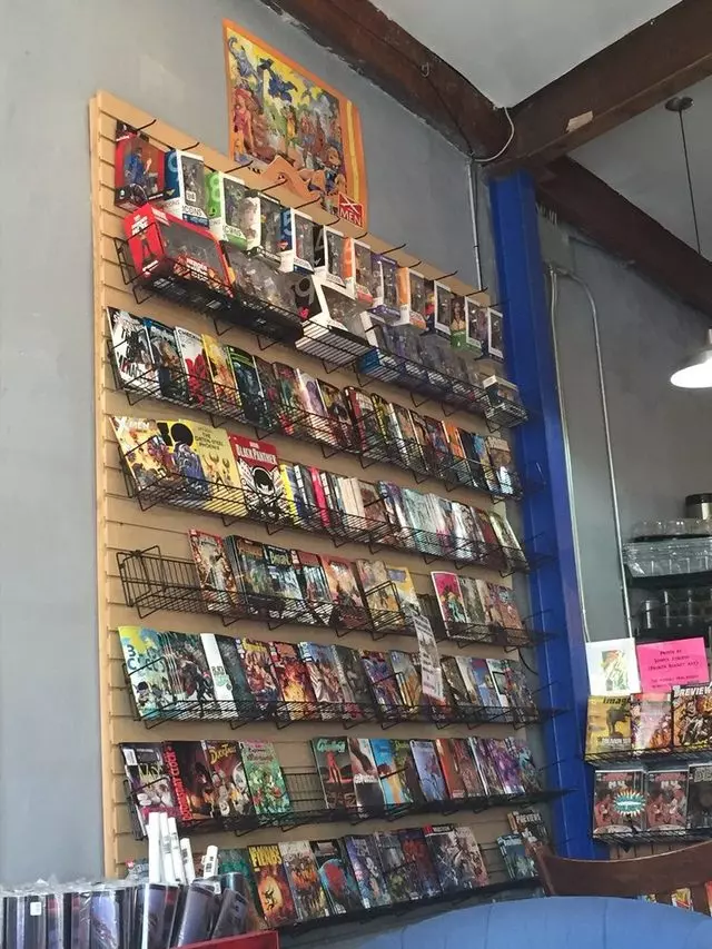 Amalgam Comics & Coffeehouse