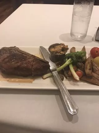 13 restaurant