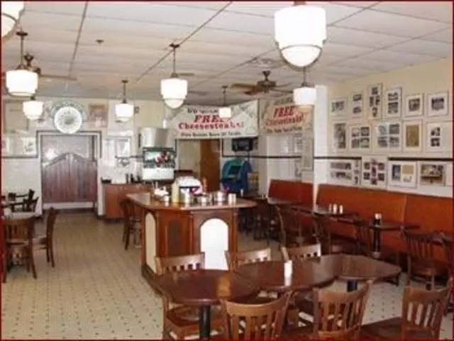 Abner’s Cheesesteaks