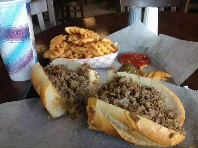Abner’s Cheesesteaks
