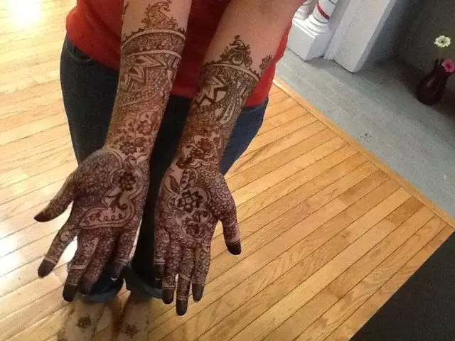 Aisha’s Threading Salon