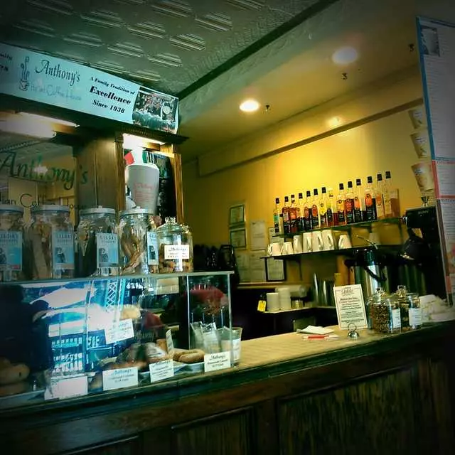 Anthony’s Italian Coffee House and Chocolate House