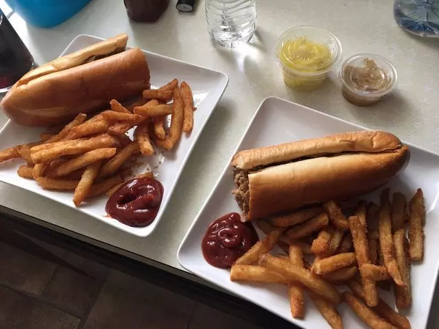 Al’s Corner Deli and Catering Services