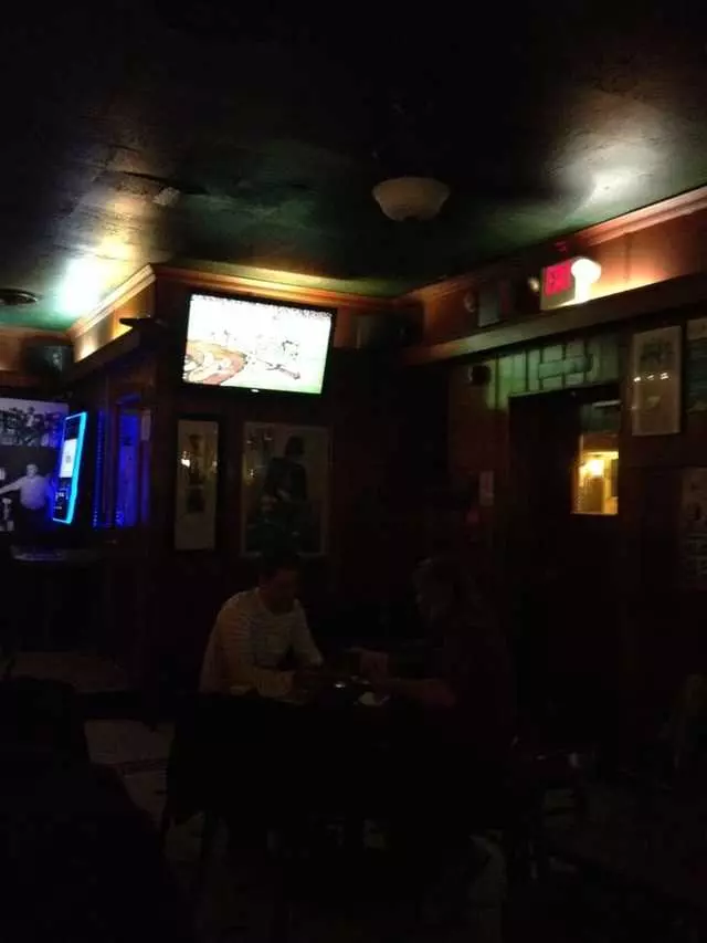 Cherry Street Tavern