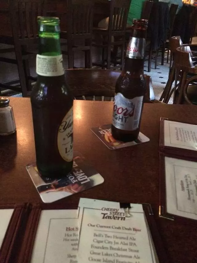 Cherry Street Tavern