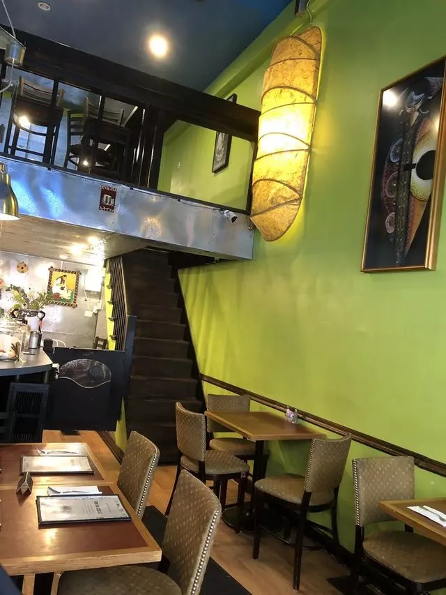 Almaz Cafe
