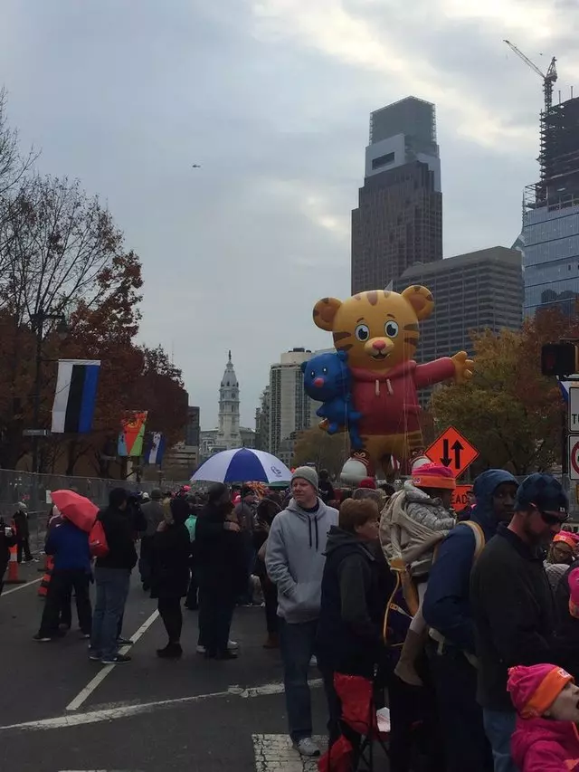 6ABC Dunkin Donuts Thanksgiving Day Parade