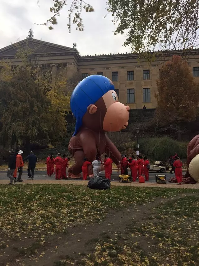 6ABC Dunkin Donuts Thanksgiving Day Parade