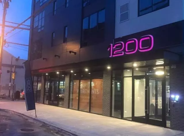 1200 Washington