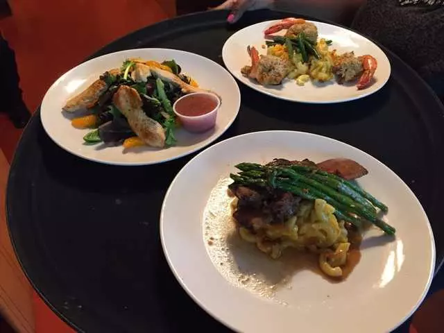 Amari’s Restaurant
