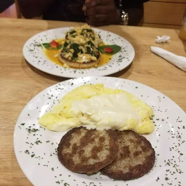Amari’s Restaurant