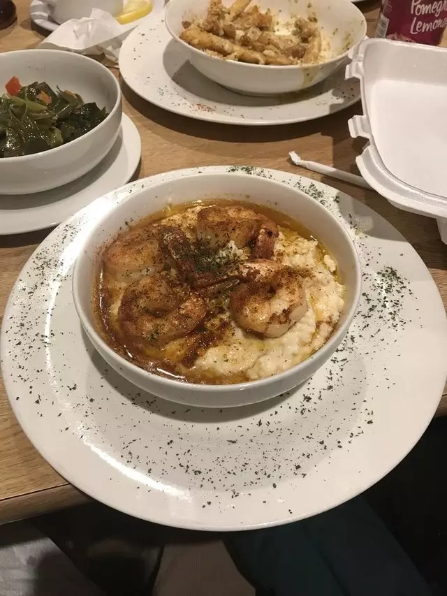Amari’s Restaurant