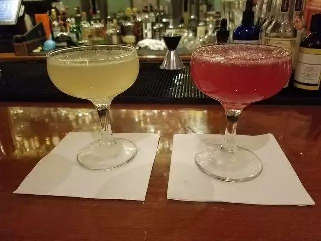 1 Tippling Place