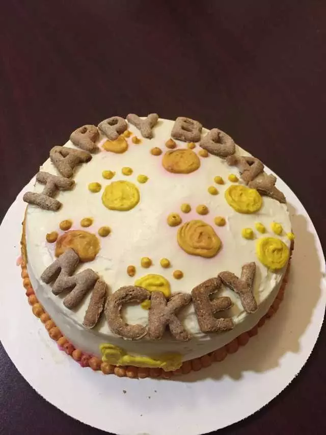 Amelie’s Bark Shop