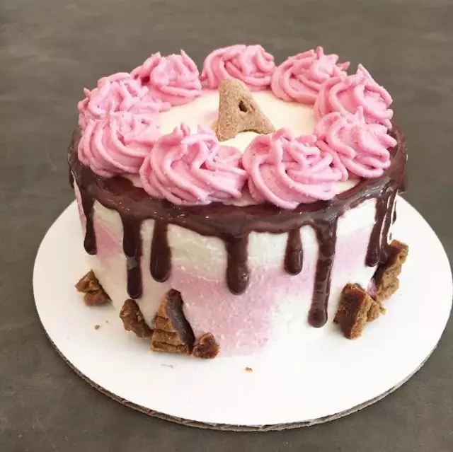 Amelie’s Bark Shop