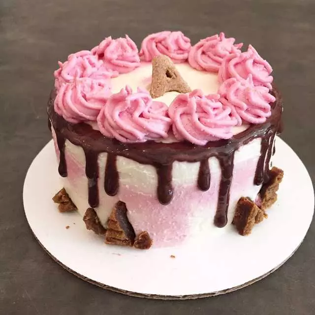 Amelie’s Bark Shop