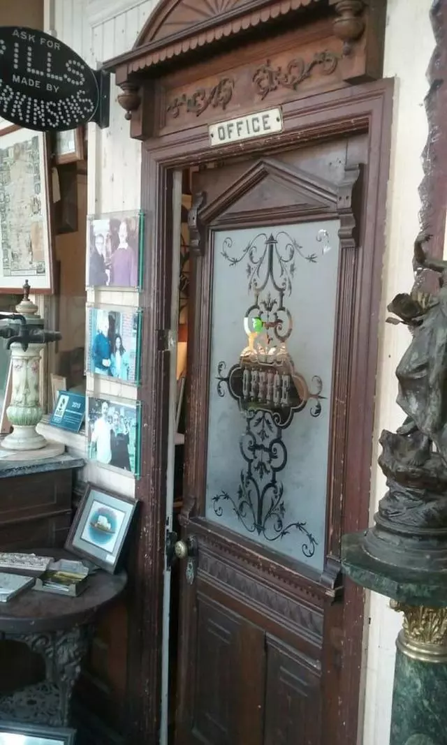 Architectural Antiques Exchange