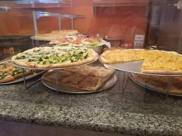 Aldo and Manny Pizza and Pasta