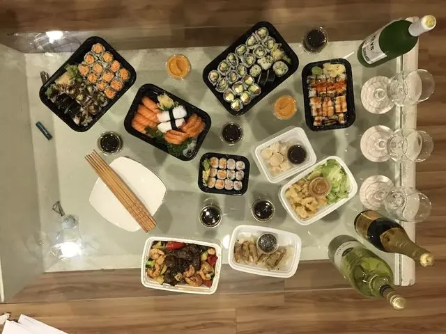 Ahi Sushi
