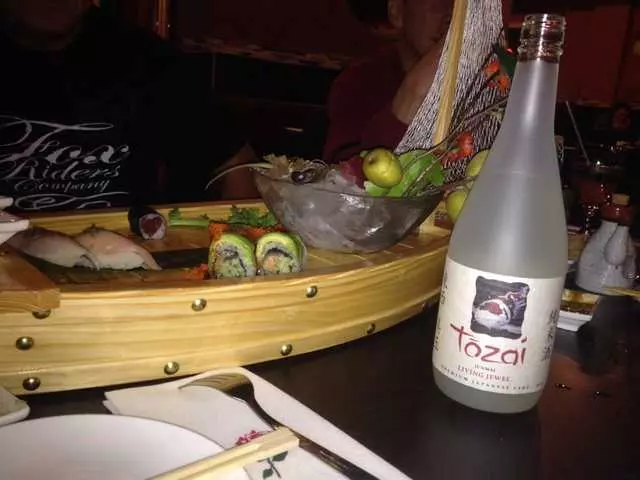 Ahi Sushi
