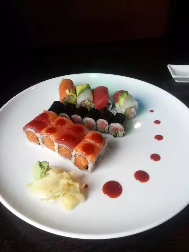 Ahi Sushi