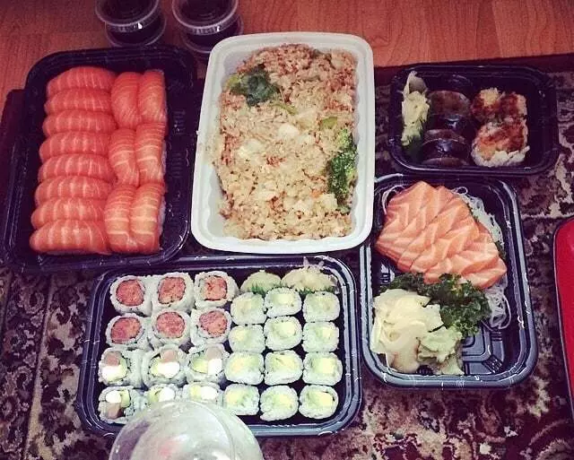 Ahi Sushi